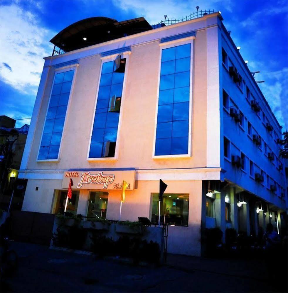 Hotel Sooriya Residency Chennai Bagian luar foto