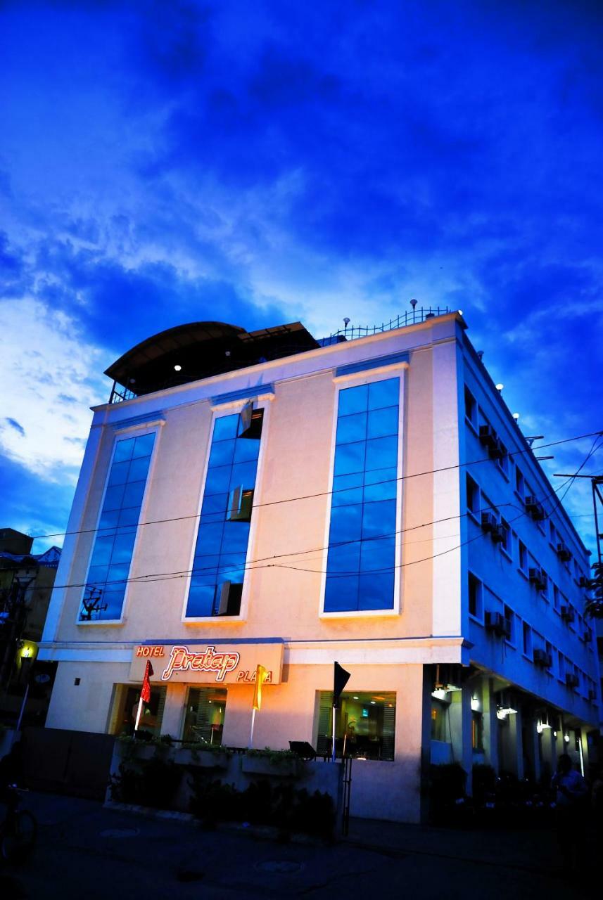 Hotel Sooriya Residency Chennai Bagian luar foto